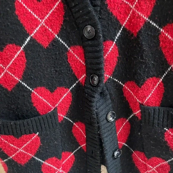 Torrid Black and Red Knit Oversized Cardigan - Picture 5 of 8